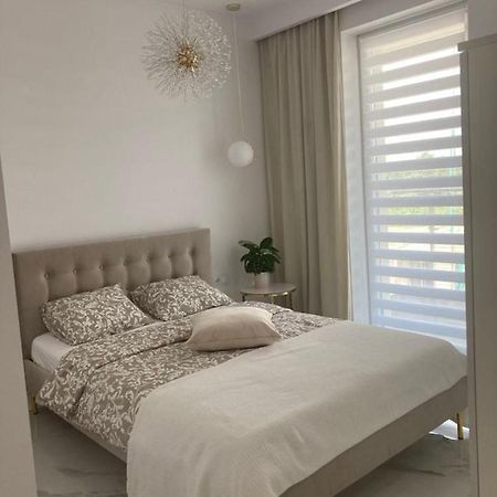 Apartamenty Parkowe B18 Освенцім Екстер'єр фото